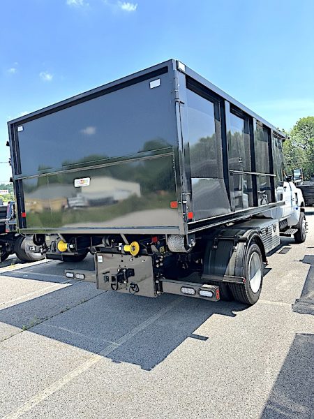 2023 CHEVROLET K5500 SWITCH-N-GO