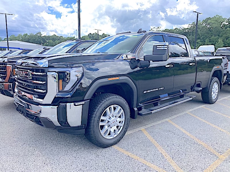 2024 K2500 CREW CAB SLT